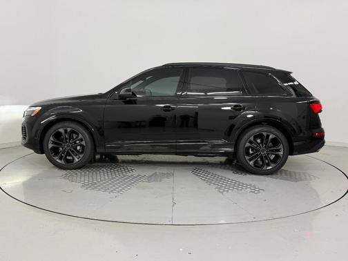 2026 Audi Q7 55 Premium Plus
