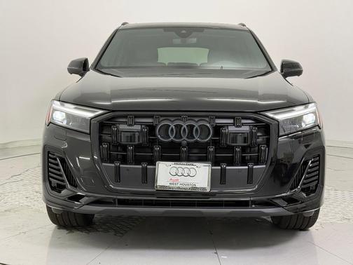 2026 Audi Q7 55 Premium Plus
