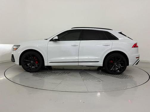2021 Audi Q8 55 Prestige
