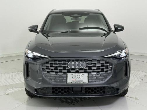 2025 Audi Q5 Premium TFSI quattro S tronic