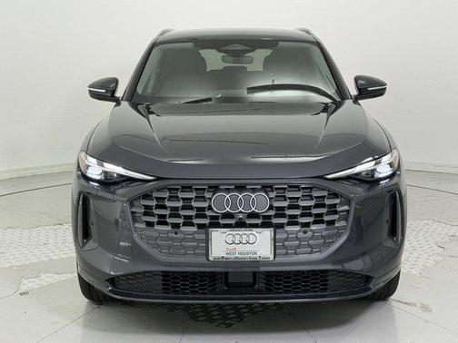 2025 Audi Q5 Premium TFSI quattro S tronic