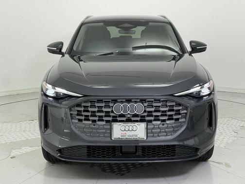 2025 Audi Q5 Premium TFSI quattro S tronic