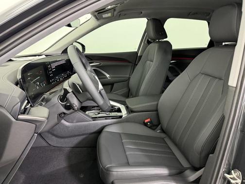 2025 Audi Q5 Premium TFSI quattro S tronic