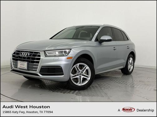 Florett Silver Metallic 2018 Audi Q5 2.0T Premium