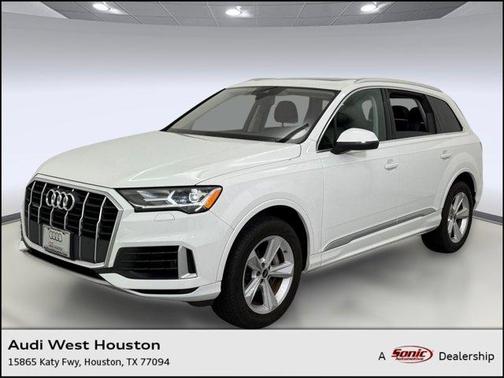 2022 Audi Q7 55 Premium