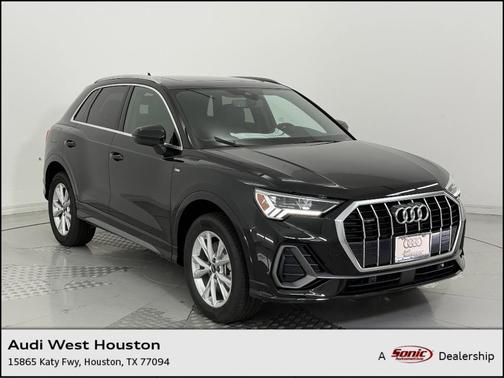 2025 Audi Q3 Premium 45 TFSI S line quattro Tiptronic