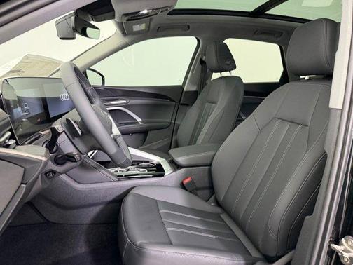 Mythos Black Metallic 2026 Audi Q5 Premium TFSI quattro S tronic