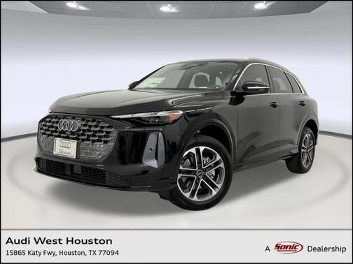 Mythos Black Metallic 2026 Audi Q5 Premium TFSI quattro S tronic