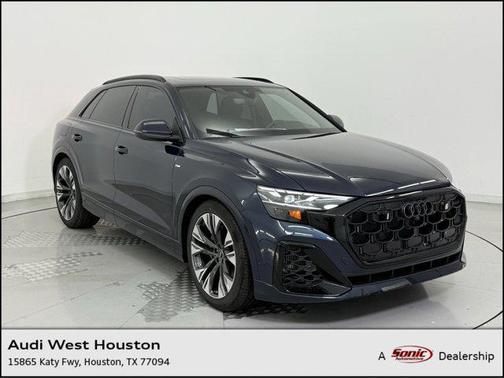 2025 Audi Q8 55 Premium Plus
