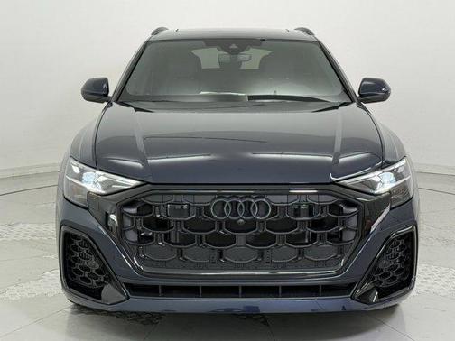 2025 Audi Q8 55 Premium Plus