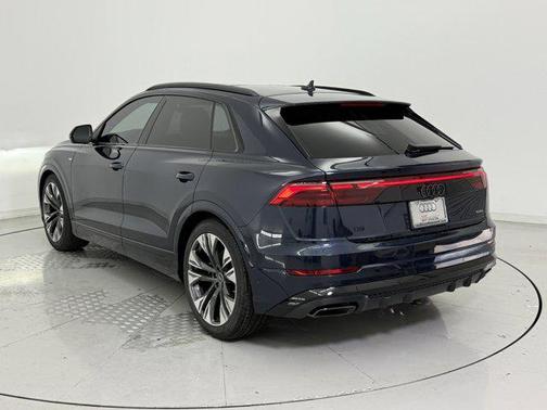 2025 Audi Q8 55 Premium Plus
