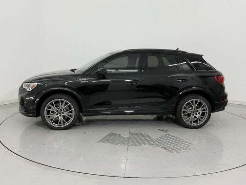 2025 Audi Q3 45 S line Premium Plus