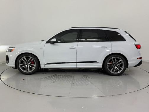 2026 Audi Q7 55 Prestige
