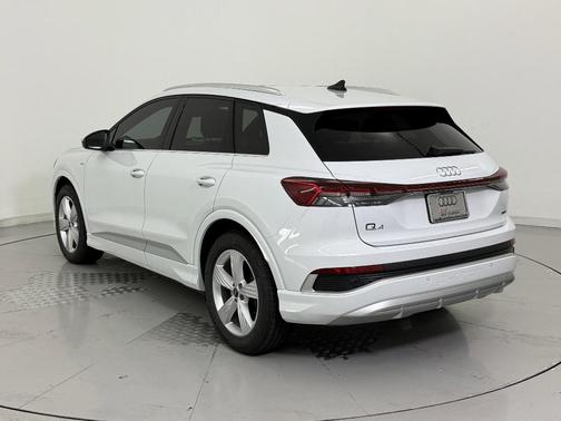 2025 Audi Q4 e-tron Premium 55 quattro