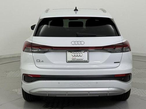 2025 Audi Q4 e-tron Premium 55 quattro