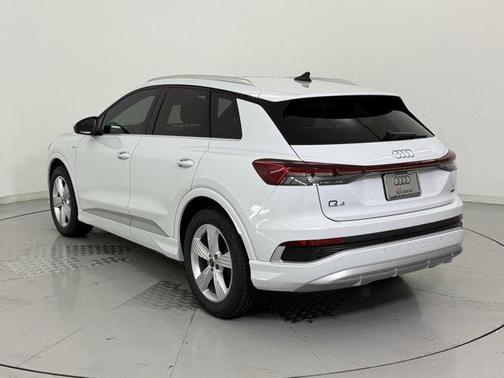 2025 Audi Q4 e-tron Premium 55 quattro