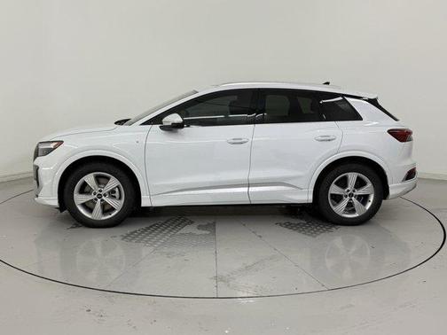 2025 Audi Q4 e-tron Premium 55 quattro