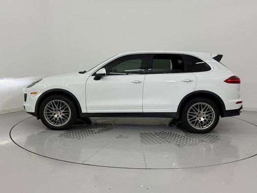2016 Porsche Cayenne Cayenne