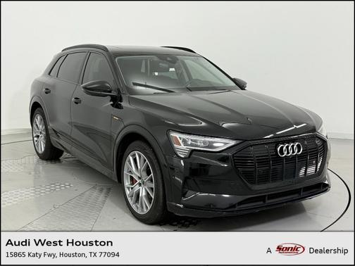 2021 Audi e-tron Prestige