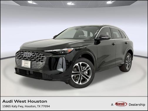 0E0E 2026 Audi Q5 Premium TFSI quattro S tronic