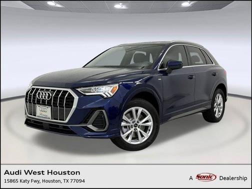 2025 Audi Q3 Premium 45 TFSI S line quattro Tiptronic