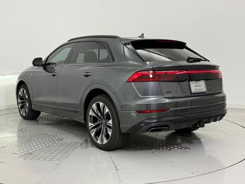2026 Audi Q8 55 Premium Plus