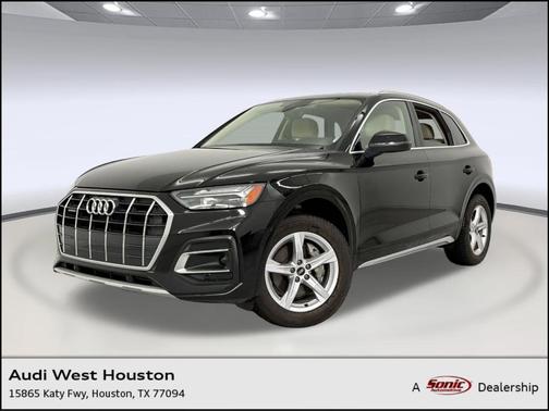 Brilliant Black 2023 Audi Q5 40 Premium