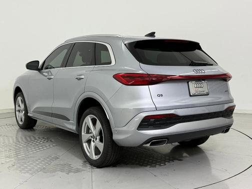 2025 Audi Q5 Premium Plus TFSI quattro S tronic