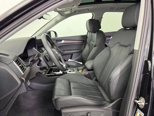 2024 Audi Q5 45 S line Premium Plus