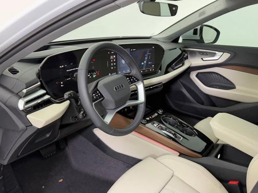 2025 Audi A5 Premium Plus TFSI quattro S tronic