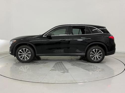 2024 Mercedes-Benz GLC 300 Base