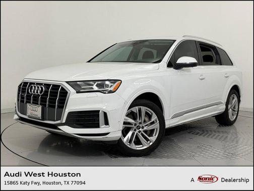 2022 Audi Q7 45 Premium
