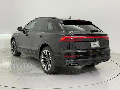 2026 Audi Q8 55 Premium Plus