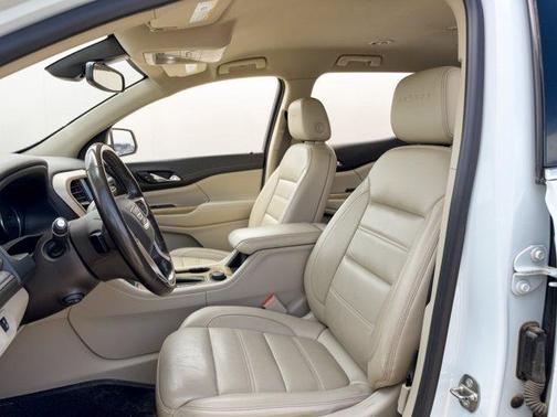 Summit White 2019 GMC Acadia Denali