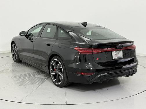 2025 Audi S6 e-tron Premium Plus
