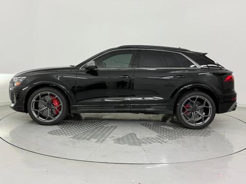 2026 Audi RS Q8 4.0T