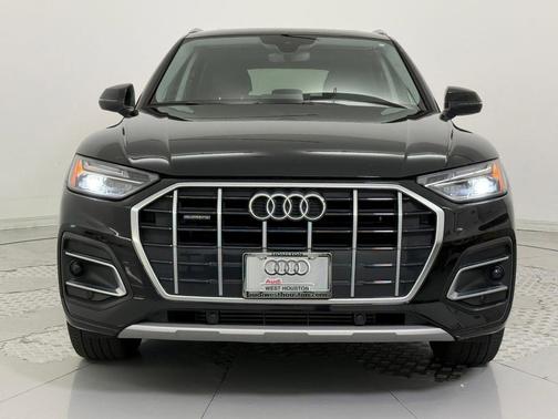2023 Audi Q5 40 Premium