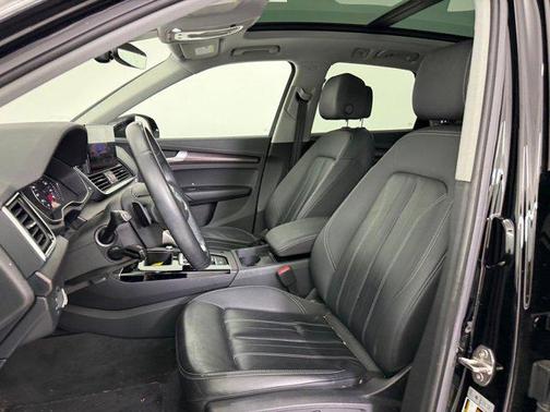 2023 Audi Q5 40 Premium