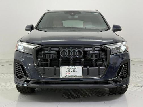 2026 Audi Q7 55 Premium Plus