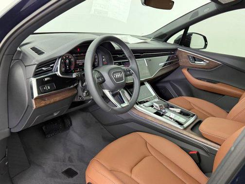 2026 Audi Q7 55 Premium Plus