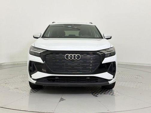 Glacier White Metallic 2023 Audi Q4 e-tron Prestige 50 quattro