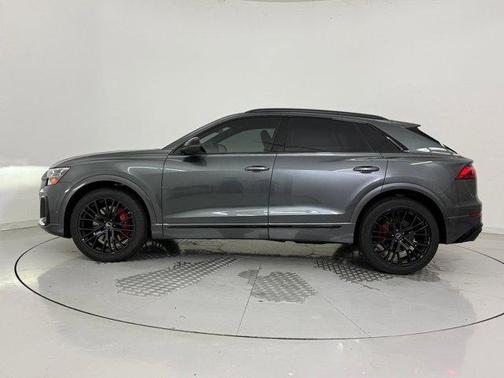 2026 Audi SQ8 4.0T Prestige