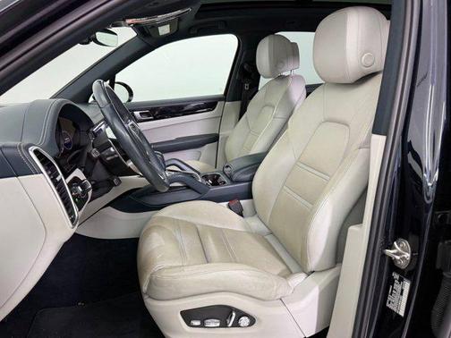 2019 Porsche Cayenne AWD