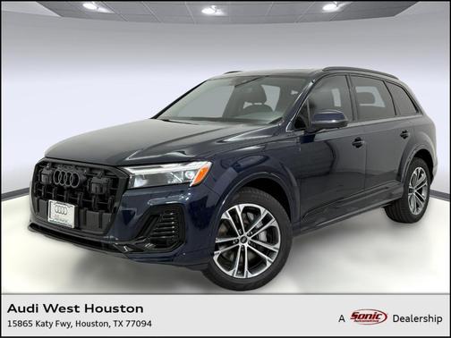 2026 Audi Q7 45 Premium Plus