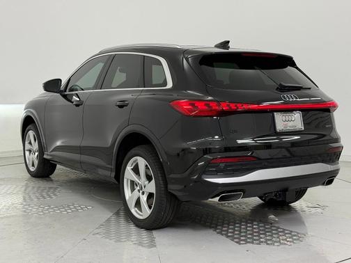 2025 Audi Q5 Premium Plus TFSI quattro S tronic