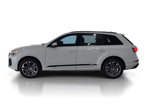 2026 Audi Q7 45 Premium