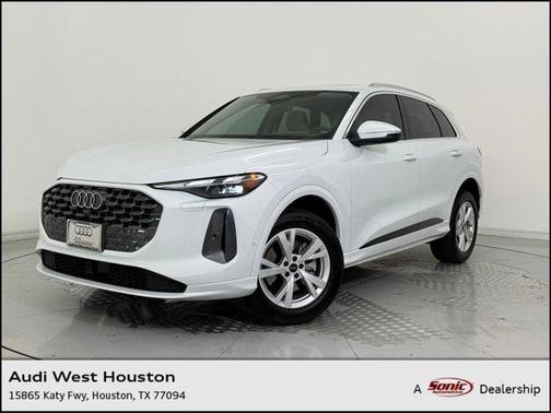 2025 Audi Q5 Premium TFSI quattro S tronic