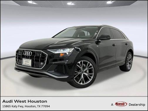 2023 Audi Q8 55 Premium Plus