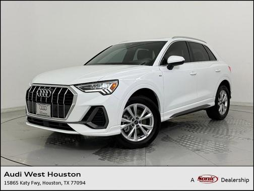 2025 Audi Q3 Premium 45 TFSI S line quattro Tiptronic