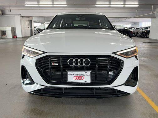 2023 Audi e-tron Sportback S line Prestige